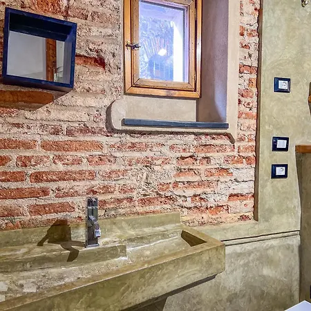 公寓 Lovingenoa Light - Passion *